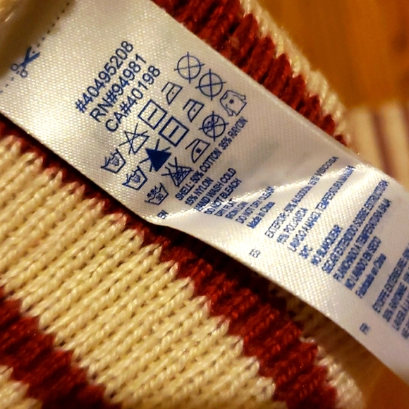 Forever 21 Cardigan Sweater Large - Picture 3 of 4